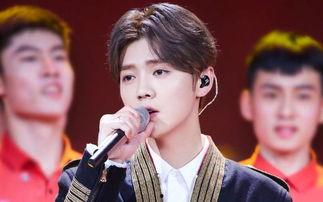 =明星明星宣布新作 社会热点的图片,粉丝翘首以盼